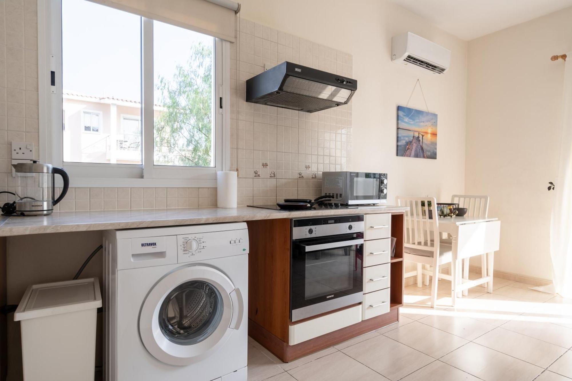Limnos Gardens Apartment Paphos Exterior photo